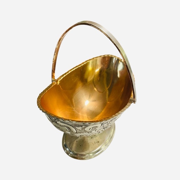 Corbell And Co. Silver Plate oval small Wedding Basket with Handle Gold Wash VTG - Picture 2 of 12